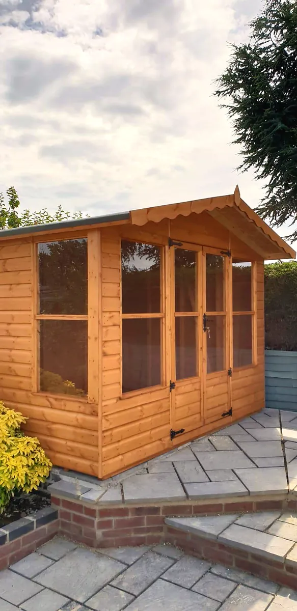 Apex roof summer house with double doors, side view